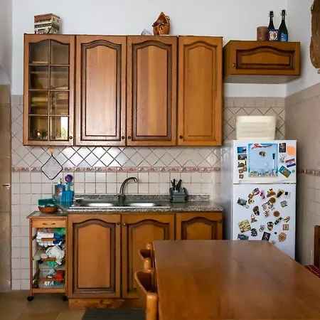 Deliziosa A 5 Min Dalla Spiaggia Apartment