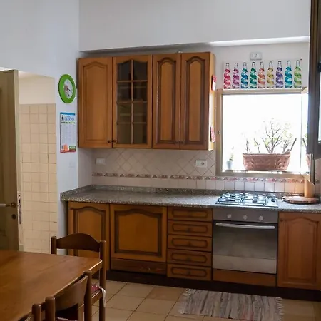 Deliziosa A 5 Min Dalla Spiaggia Apartment